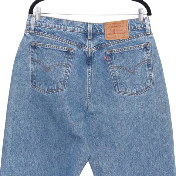 Vintage Levi's 561 Loose Fit Straight Leg Jeans Size 16 Medium Wash - Picture 6 of 7